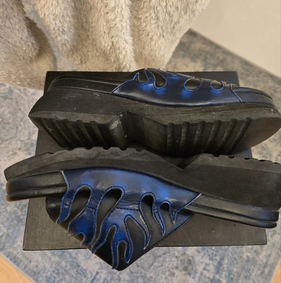 Vintage Harley Davidson Summer Sandles - Picture 4 of 8